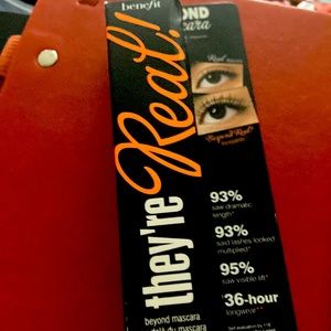 Benefit They're Real beyond Jet Black mascara .03oz Full Size